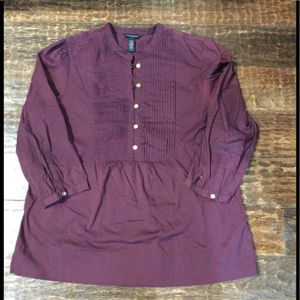 Banana Republic Factory Burgundy Top-Size XS (GUC)